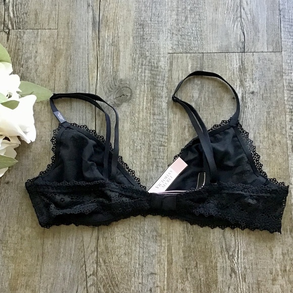 2 for $25 ❤️ NWT Victoria's Secret Lace Wire Bra - Picture 2 of 4